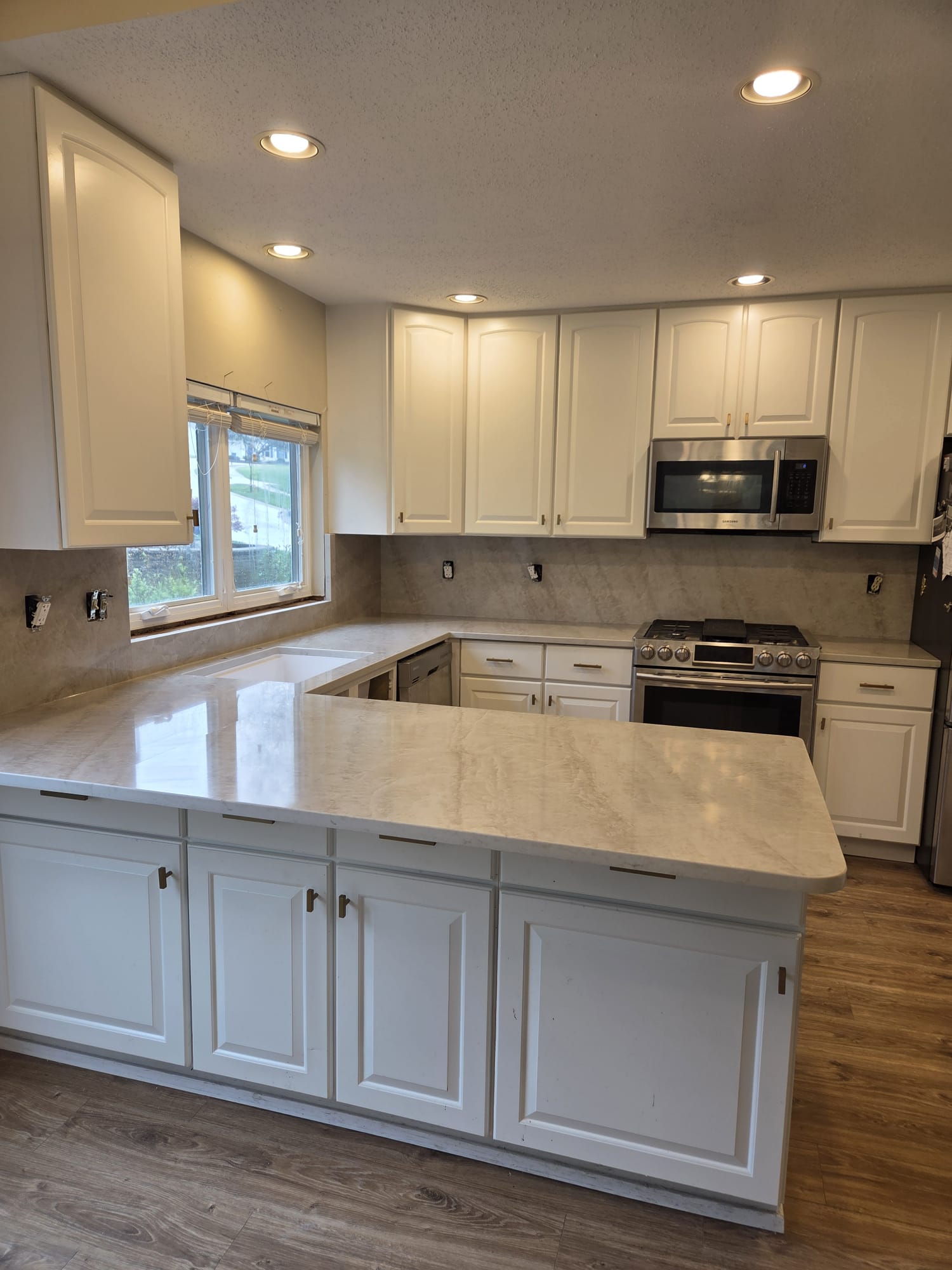 Granite kitchen counter